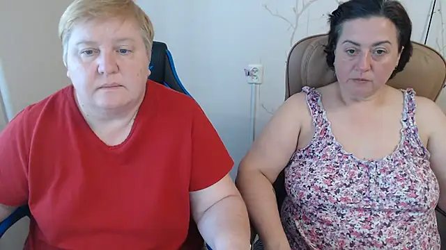 Lindy-Jeanie online show from July 2026 05:01:01 PM