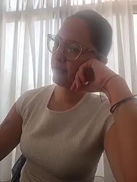 Sofia-desire online show from April 2026 08:35:01 PM