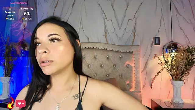 MiaaMillerr1 online show from March 2026 08:25:01 PM