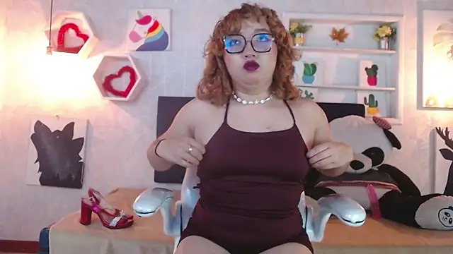Snapshot of CheerryFox chatting on July 2026 04:35:01 AM CheerryFox online show from July 2026 04:35:01 AM