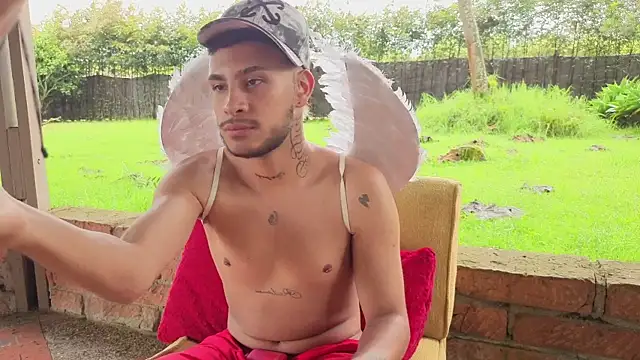 DilanAndres online show from April 2026 02:29:02 PM