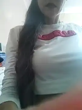 pimentinha02 online show from April 2026 05:27:02 PM