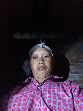 Heli pusy online show from May 2026 09:11:02 PM