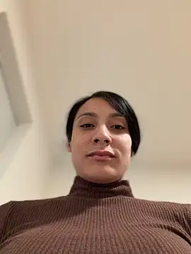 FerrariFrench online show from December 2025 05:40:02 AM