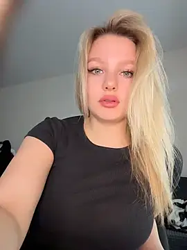 bettyloveu online show from April 2026 11:05:01 AM