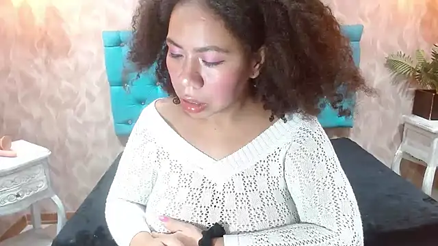 KeniaLovex online show from April 2026 04:05:02 AM