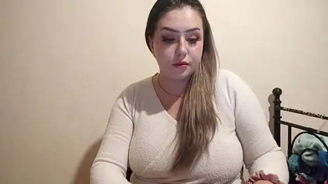 LolaSeduce online show from April 2026 07:26:01 PM