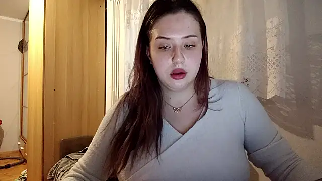 LolaSeduce online show from April 2026 05:17:02 PM