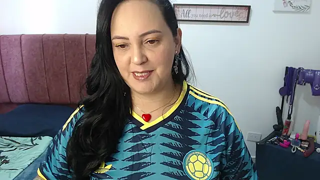 Veroniicabbw  online show from June 2026 12:58:01 PM