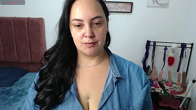 Veroniicabbw  online show from March 2026 01:13:01 PM
