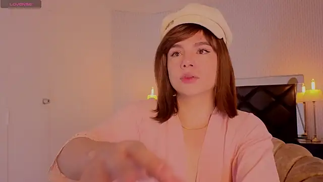 april summer  online show from April 2026 09:07:02 PM