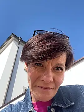 DtPORNBITCH online show from March 2026 12:18:02 PM