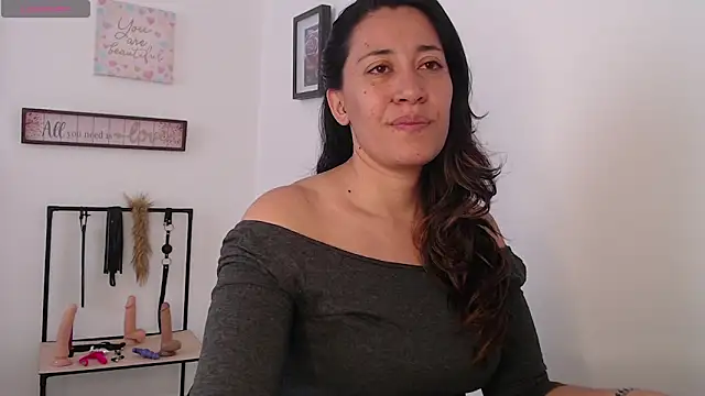 violeta scott online show from March 2026 02:37:02 PM