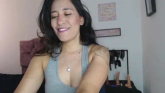 violeta scott online show from July 2026 03:21:02 PM