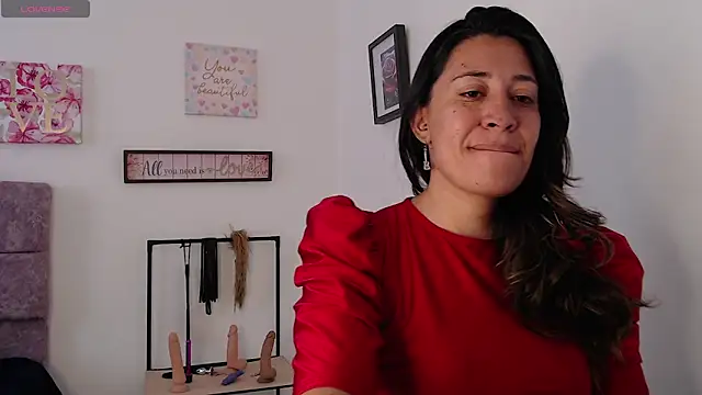 violeta scott online show from April 2026 01:38:02 PM