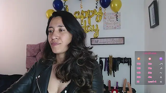 violeta scott online show from June 2026 02:39:02 PM