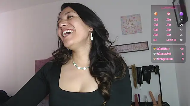 violeta scott online show from June 2026 02:36:01 PM