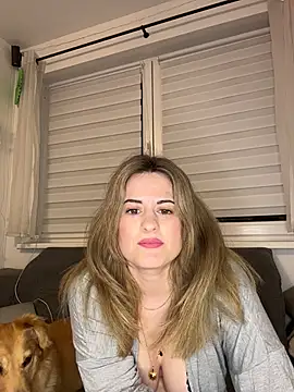 Snapshot of Mina_Foxx chatting on March 2026 07:31:01 PM Mina Foxx online show from March 2026 07:31:01 PM