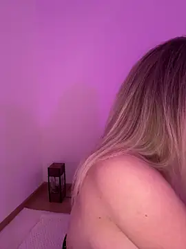 -IrisBlair- online show from March 2026 02:22:02 PM