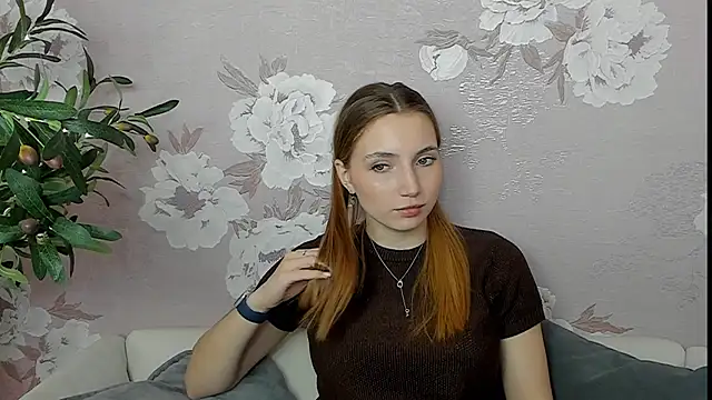 LeshaRathert online show from March 2026 12:00:02 PM