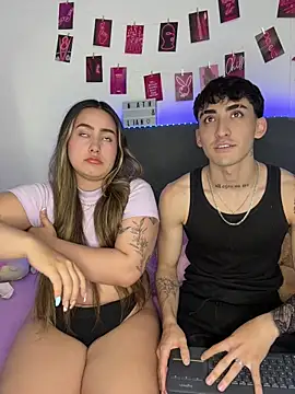 Snapshot of Nath_and_Lian chatting on July 2026 05:21:02 AM Nath and Lian online show from July 2026 05:21:02 AM