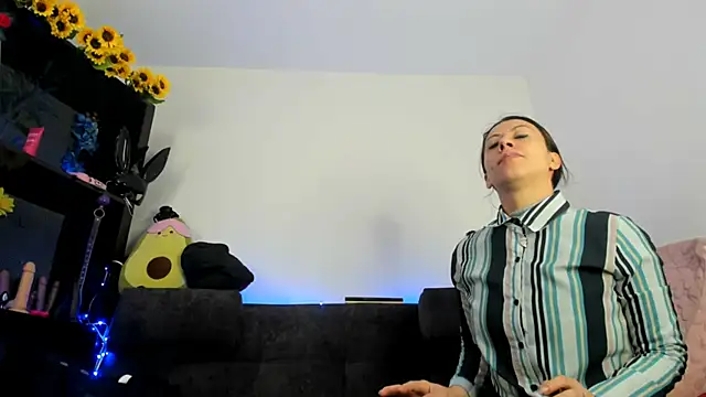 ItsAmara online show from May 2026 12:46:02 PM