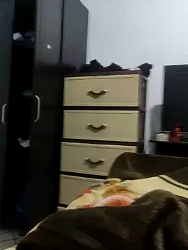 JoyousArray85 online show from April 2026 01:59:01 PM