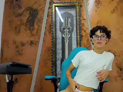 Novaneon  online show from March 2026 07:30:03 PM