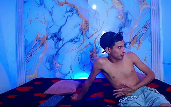 Boys xxx  online show from April 2026 08:04:02 PM