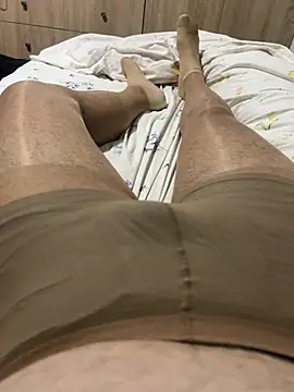 tommyxxx2026 online show from June 2026 09:56:01 PM