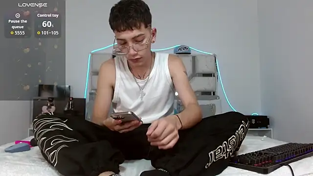 tiam muller fenix online show from April 2026 01:23:02 AM