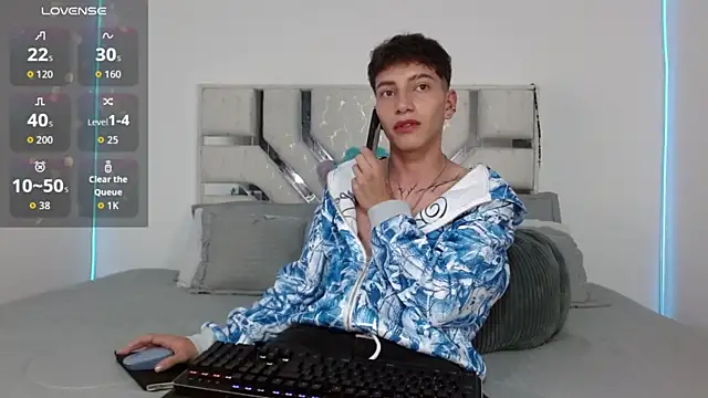 Snapshot of tiam_muller_fenix chatting on May 2026 12:59:01 AM tiam muller fenix online show from May 2026 12:59:01 AM