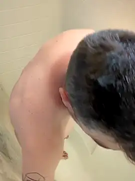 AHoleVibe online show from April 2026 07:53:01 PM