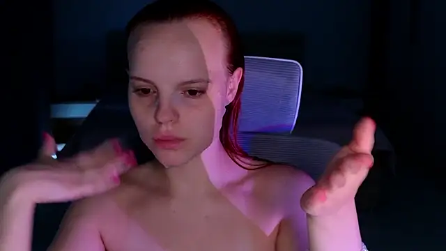 mollybossy online show from March 2026 06:59:02 AM