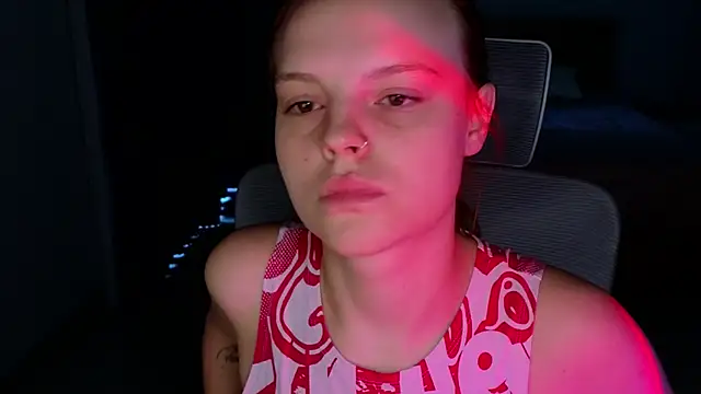 mollybossy online show from April 2026 12:06:02 AM