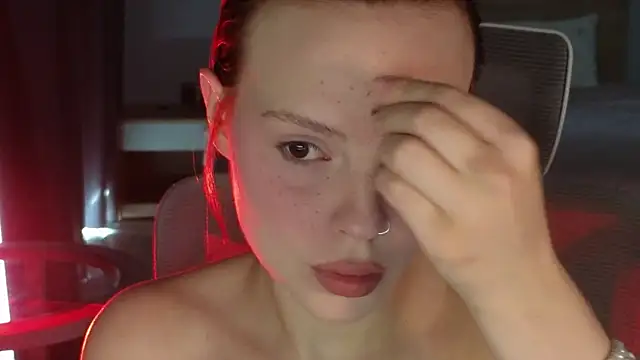 mollybossy online show from April 2026 07:22:01 AM