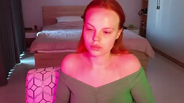 mollybossy online show from March 2026 12:13:01 AM