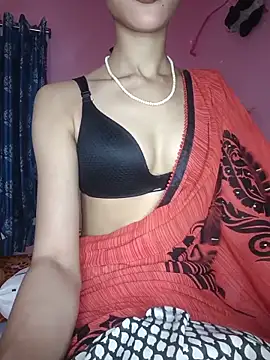 tina2005 online show from May 2026 01:50:02 PM
