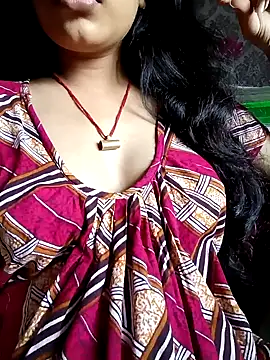 tina2005 online show from April 2026 05:25:01 AM