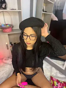 Gretel Streit online show from April 2026 03:35:02 AM