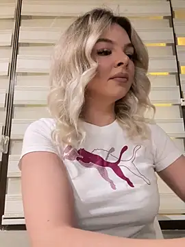 KimmBliss online show from April 2026 06:54:01 PM