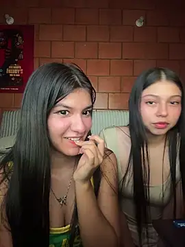 xayah cute online show from April 2026 05:48:02 AM