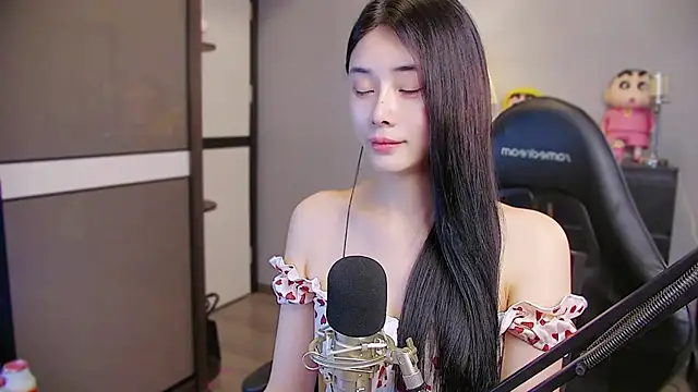 Snapshot of XiaoYuBao- chatting on June 2026 02:53:01 AM XiaoYuBao- online show from June 2026 02:53:01 AM