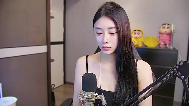 Snapshot of XiaoYuBao- chatting on June 2026 04:18:01 PM XiaoYuBao- online show from June 2026 04:18:01 PM