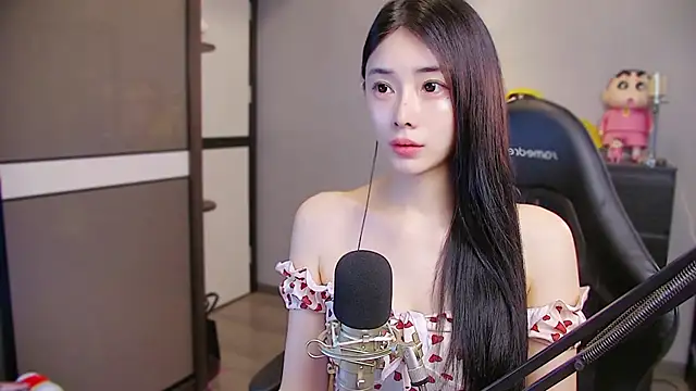 Snapshot of XiaoYuBao- chatting on June 2026 02:11:02 AM XiaoYuBao- online show from June 2026 02:11:02 AM