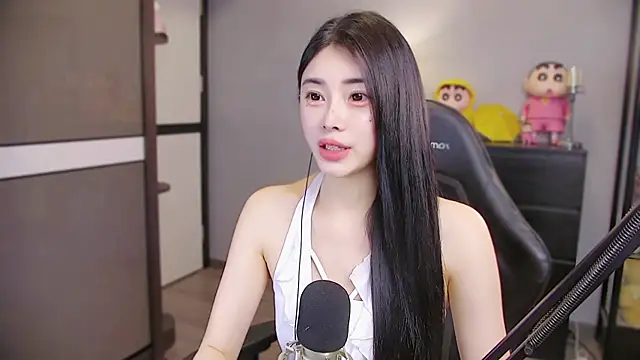 XiaoYuBao- online show from April 2026 05:57:02 PM