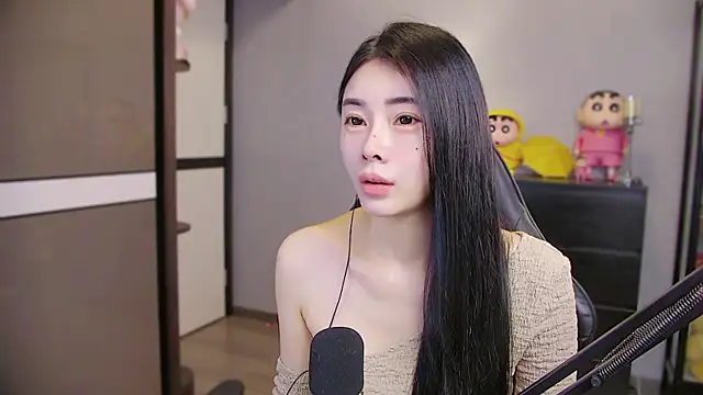 XiaoYuBao- online show from April 2026 02:09:01 PM