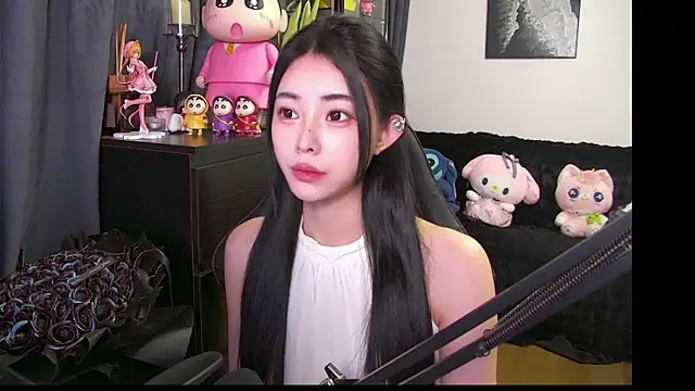XiaoYuBao- online show from March 2026 07:42:01 AM