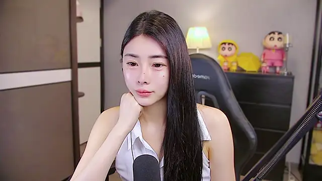 XiaoYuBao- online show from April 2026 03:58:02 PM