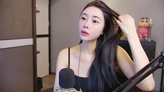 XiaoYuBao- online show from June 2026 07:08:01 PM